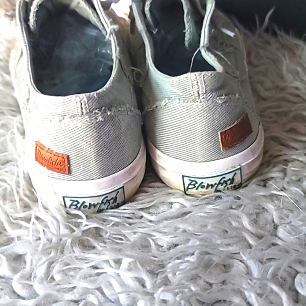 BLOW OUT! 🐟 BLOWFISH Gray Casual Sneakers - Picture 2 of 8
